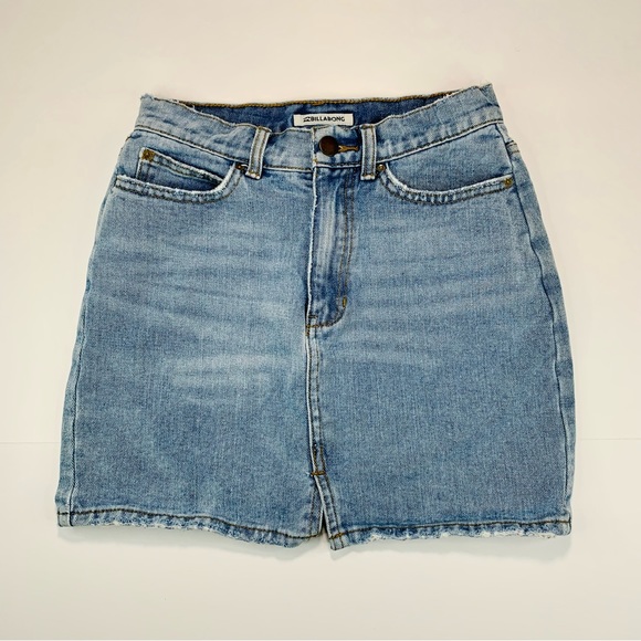 Billabong Dresses & Skirts - Billabong jean skirt mini denim skirt jean skirt light distressed women size 25